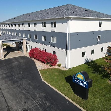 Days Inn & Suites By Wyndham Romeoville Εξωτερικό φωτογραφία
